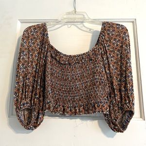 ⭐️FINAL SALE⭐️Urban Outfitters Smocked Printed Top